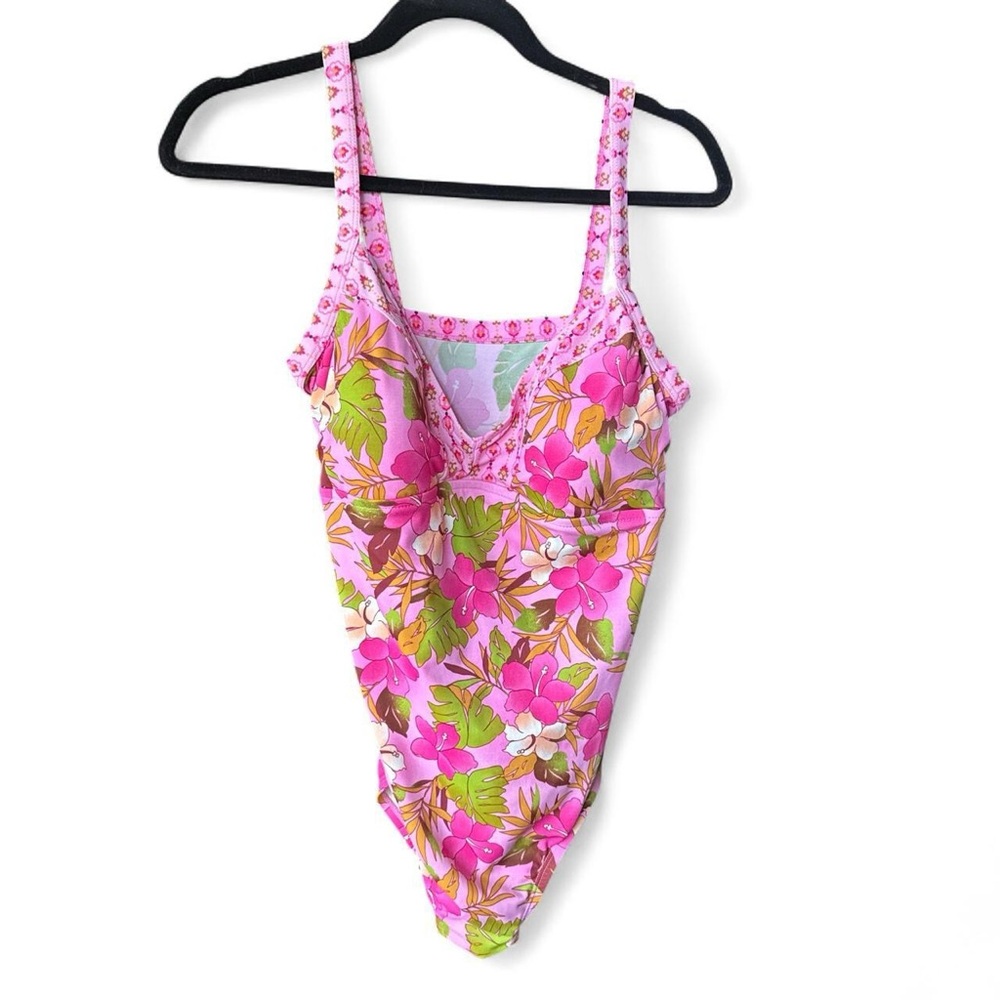 Floral Pink Hawaii Style Swimsuit